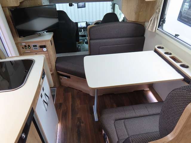 Toyota Camroad 4