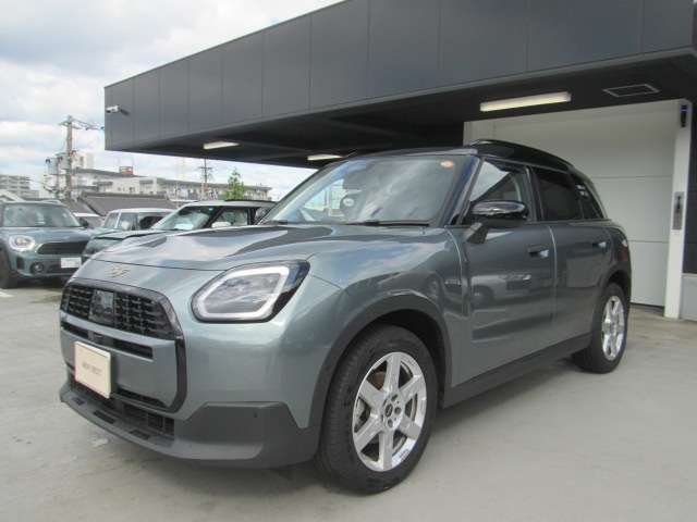 MINI Countryman 5