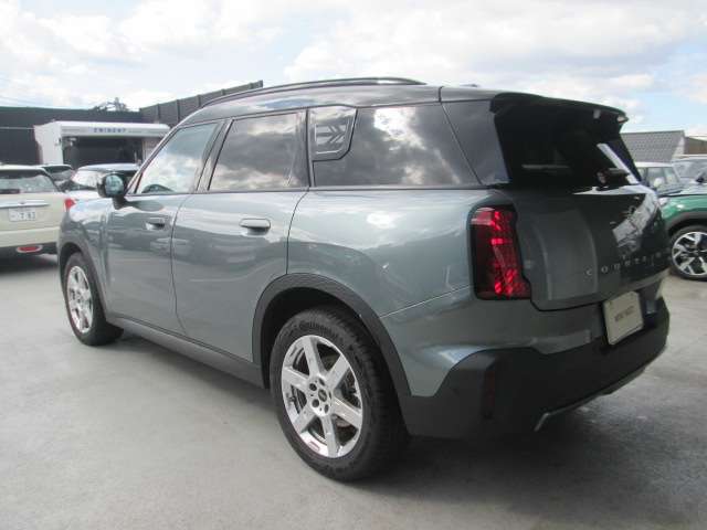 MINI Countryman 6