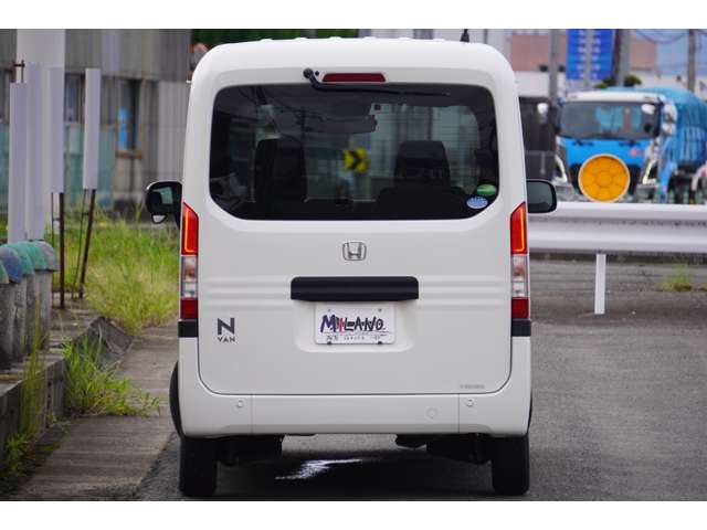 Honda N-VAN 8