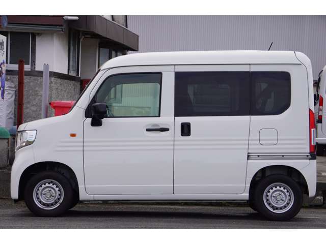 Honda N-VAN 9