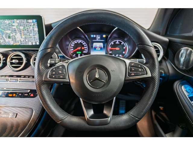 Mercedes-Benz GLC 12