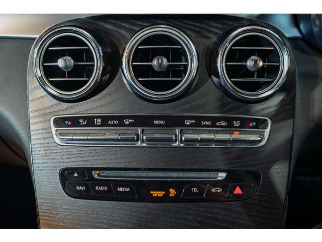 Mercedes-Benz GLC 9