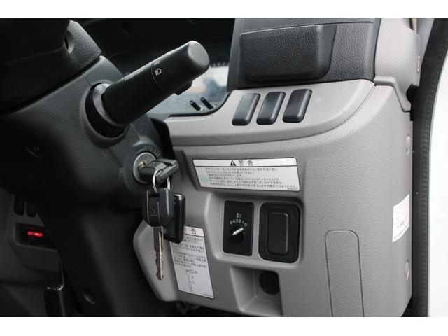 Mitsubishi Fuso Canter 6