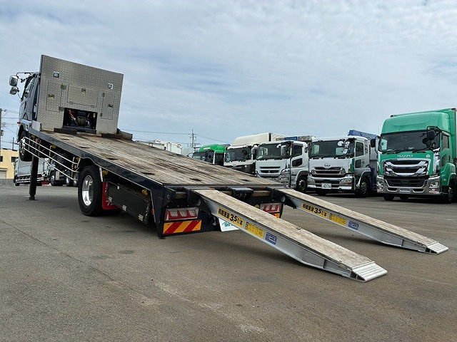 Mitsubishi Fuso Fighter 11