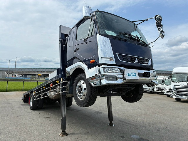 Mitsubishi Fuso Fighter 4
