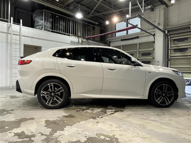 BMW X2 12