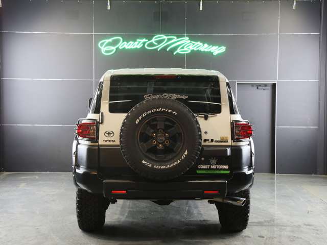 Toyota FJ Cruiser 3