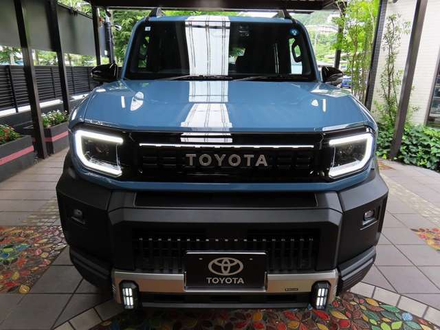 Toyota Land Cruiser FJ 8