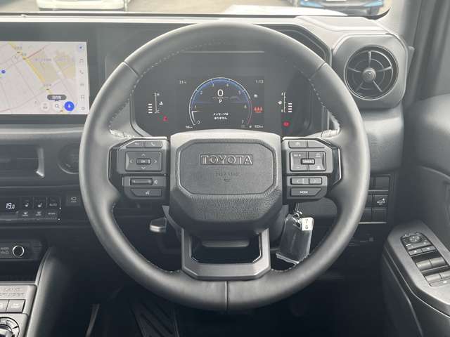 Toyota Land Cruiser FJ 10