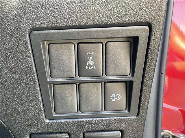 Toyota Hilux 4