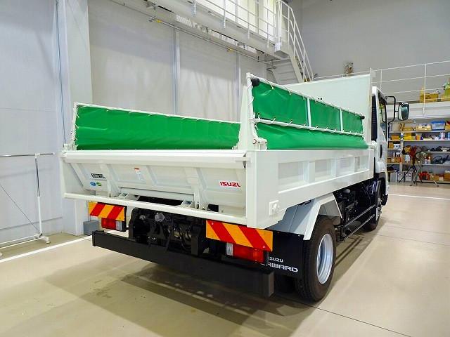 Isuzu Forward 3
