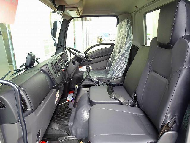 Isuzu Forward 9
