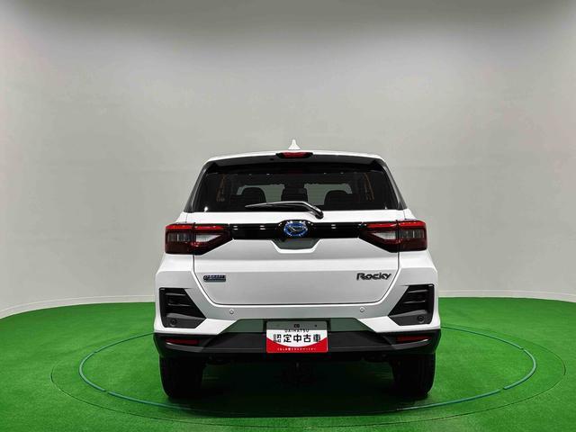 Daihatsu Rocky 9