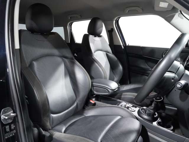 MINI Crossover 5