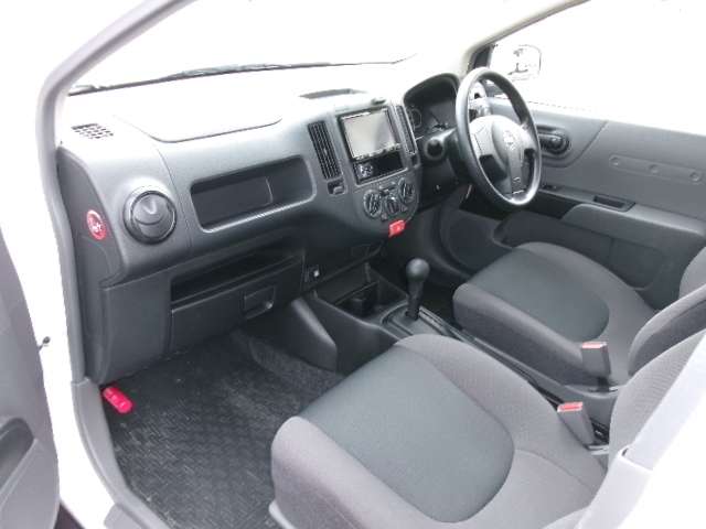 Nissan NV150 AD 2