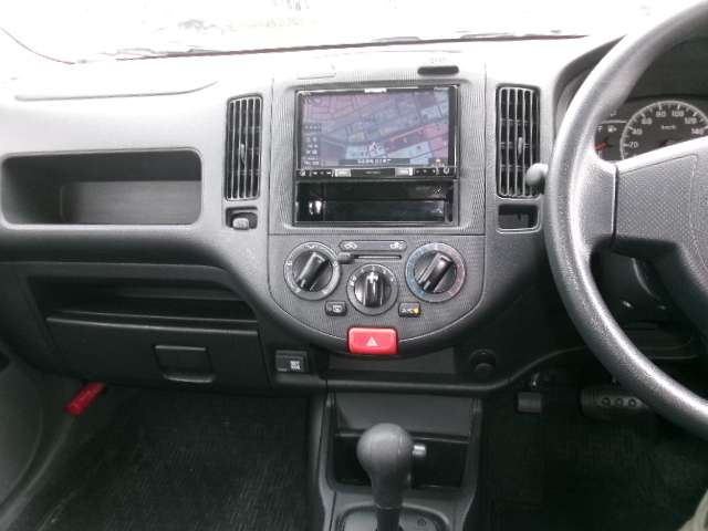 Nissan NV150 AD 5