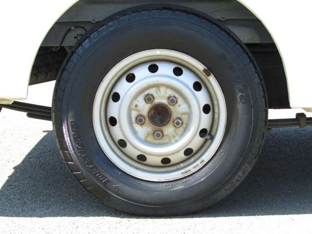 Nissan Vanette 10