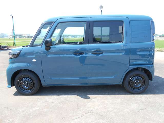 Suzuki Spacia Base 8