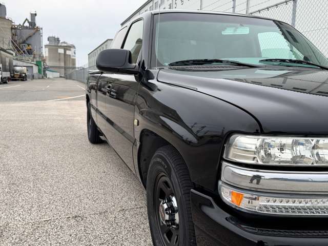 Chevrolet Silverado 4