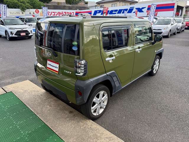 Daihatsu Taft 7