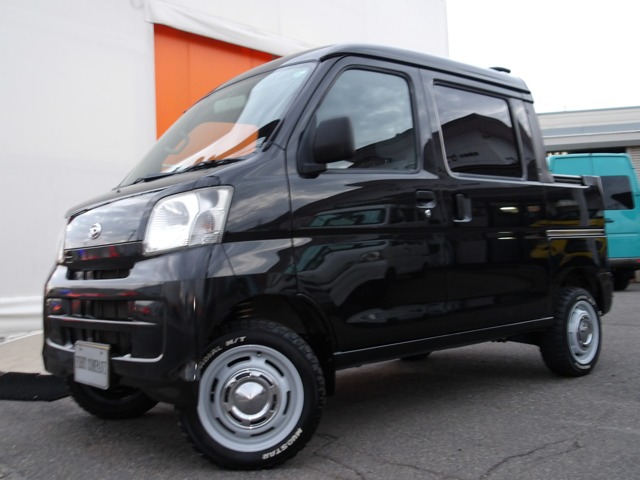 Daihatsu Hijet Deck Van 3