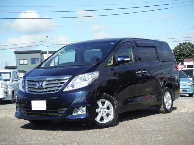 Toyota Alphard 4