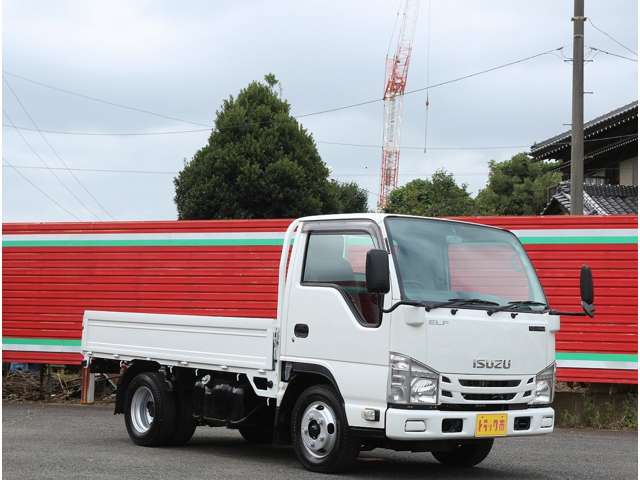Isuzu Elf 7