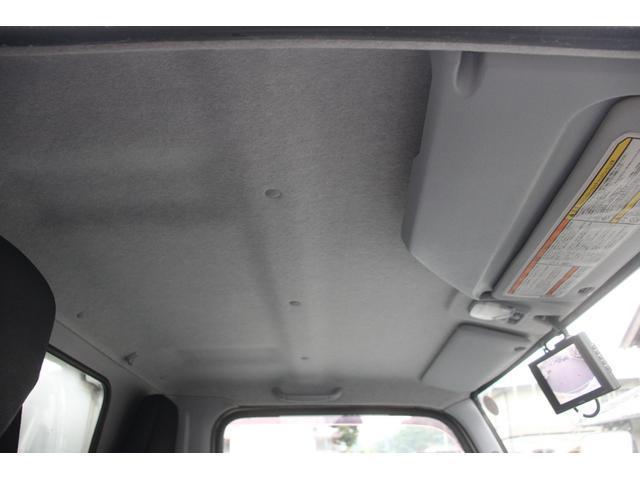 Mitsubishi Fuso Canter 12