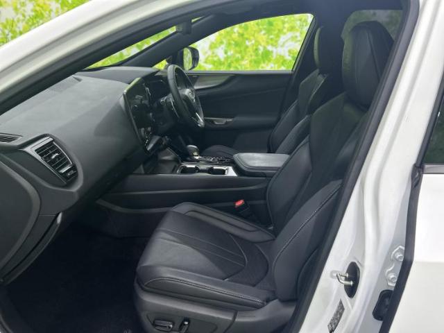 Lexus NX 8