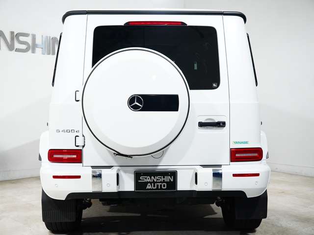 Mercedes-Benz G-Class 6