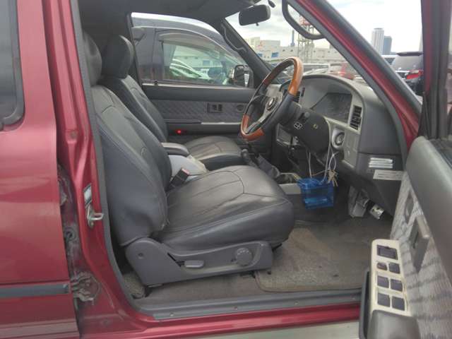 Toyota Hilux 8