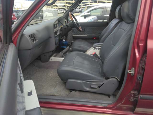 Toyota Hilux 9