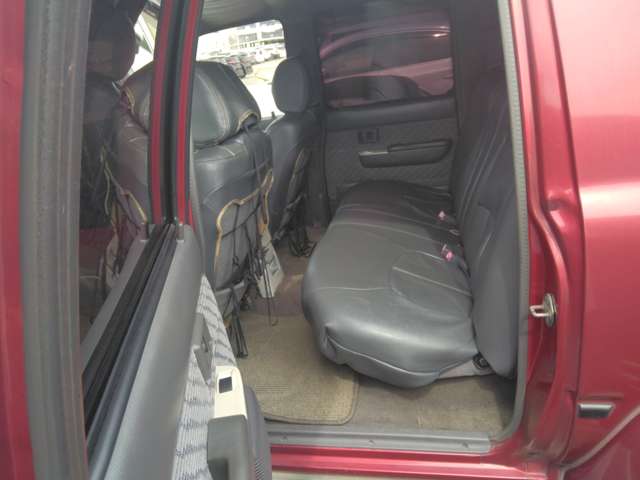 Toyota Hilux 10
