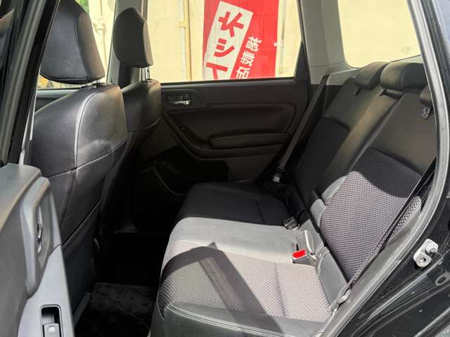 Subaru Forester 12