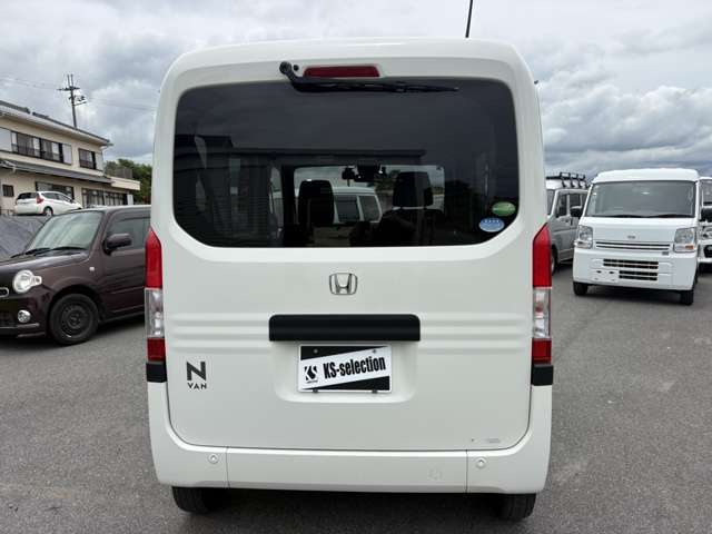 Honda N-VAN 12
