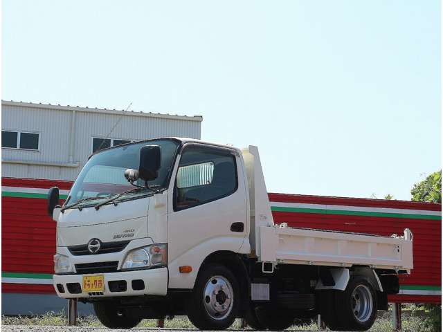 Hino Dutro 5
