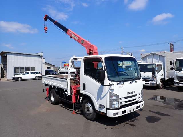 Isuzu Elf 11