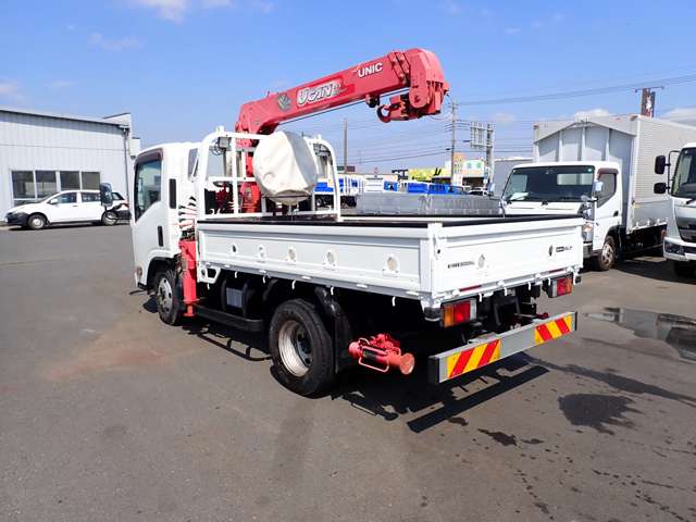 Isuzu Elf 9