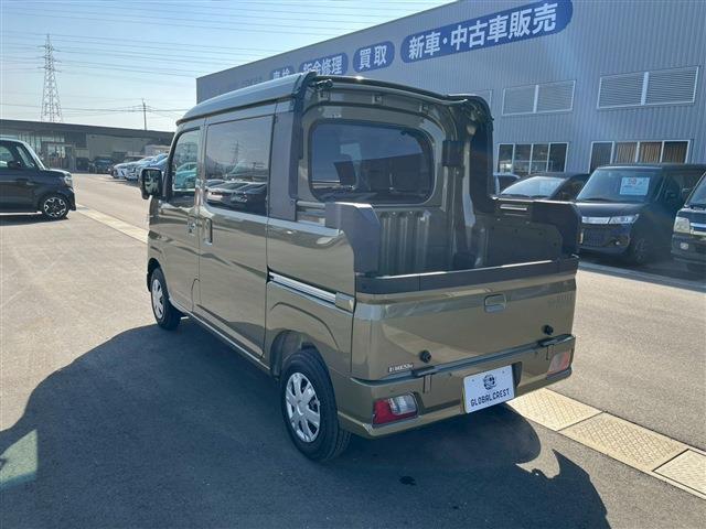 Daihatsu Hijet Deck Van 7