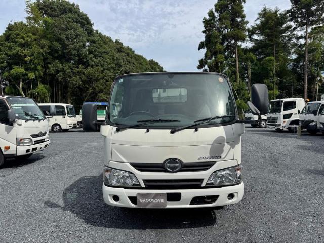 Hino Dutro 7