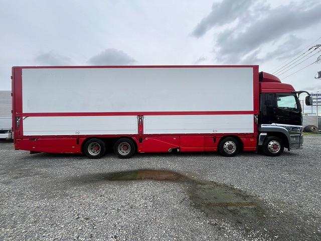 Mitsubishi Fuso Super Great 6