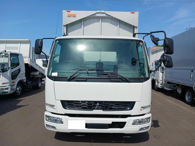 Mitsubishi Fuso Fighter 11