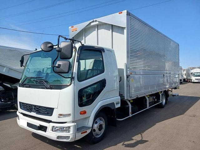 Mitsubishi Fuso Fighter 12
