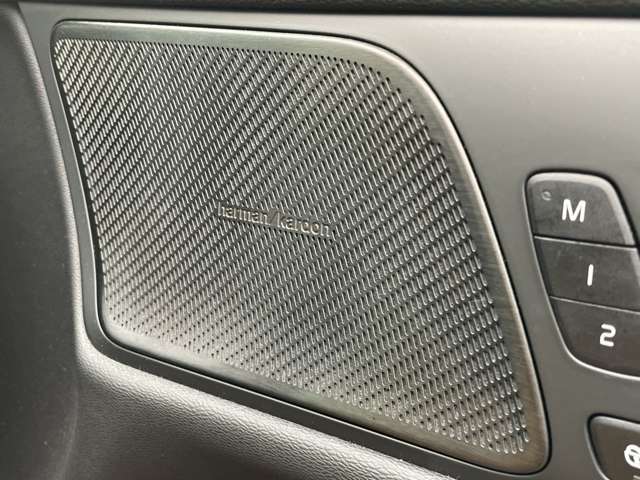 Volvo V60 Cross Country 8