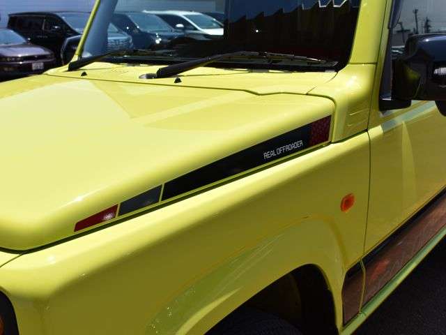 Suzuki Jimny 12