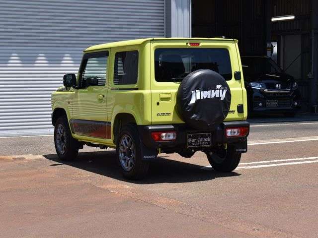 Suzuki Jimny 8