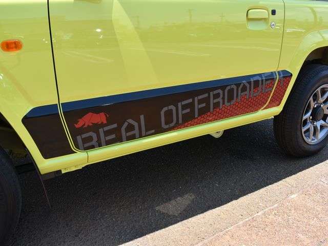 Suzuki Jimny 10