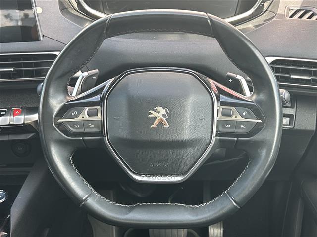 Peugeot 3008 7