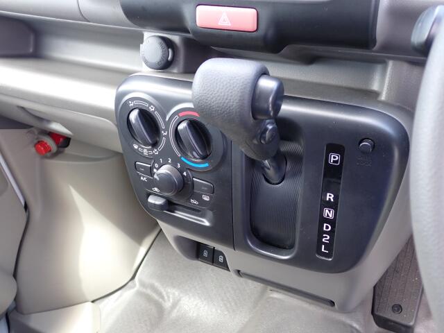 Suzuki Every 11